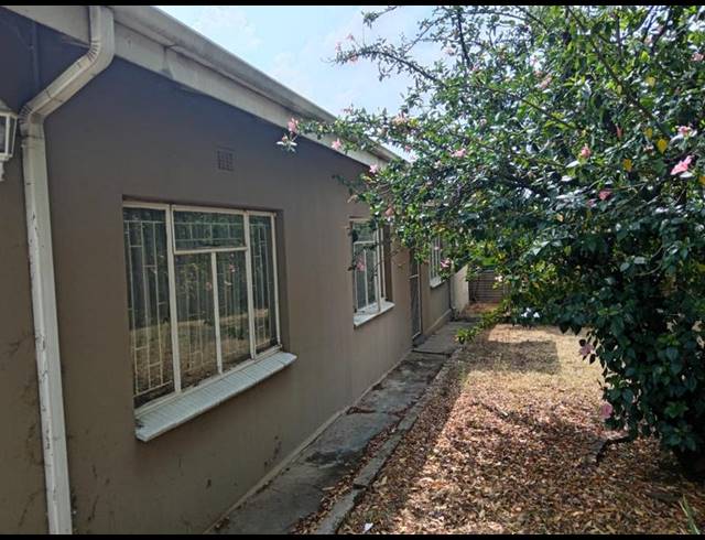 3 BEDROOM HOUSE FOR SALE IN WEST PARK